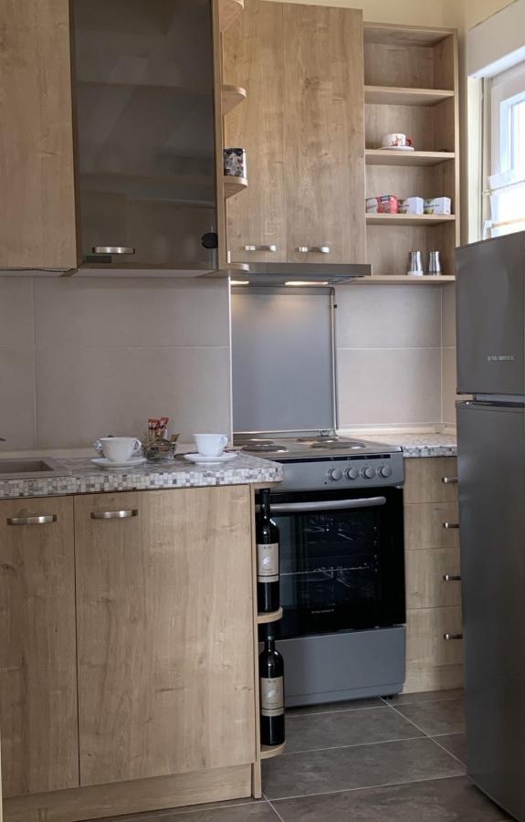 Bright Top Floor Apartment With Free Parking スコピエ エクステリア 写真
