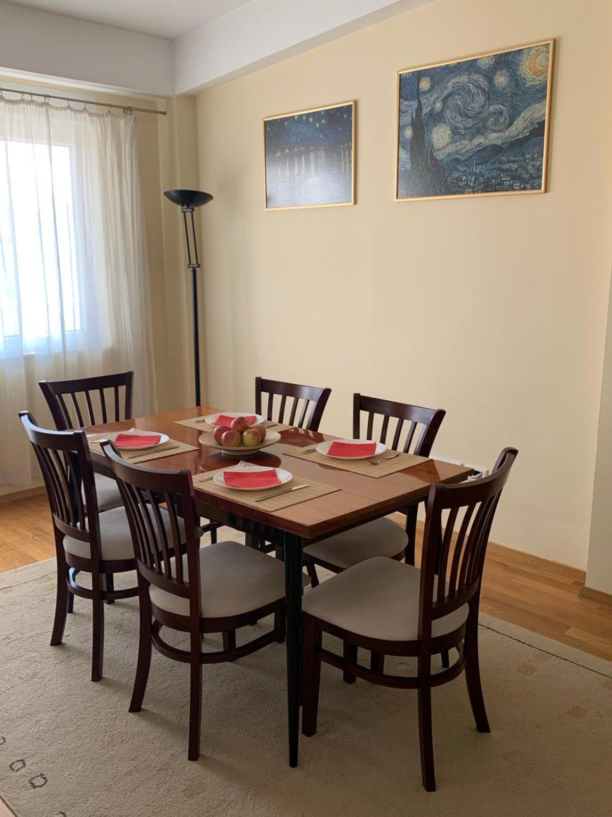Bright Top Floor Apartment With Free Parking スコピエ エクステリア 写真